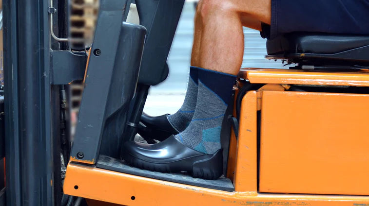 Finding the Perfect Work Socks: A Guide for Professionals Finding the Perfect Work Socks: A Guide for Professionals